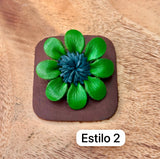 Broches verdes