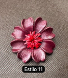 Broches rojos