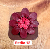 Broches rojos