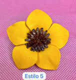 Broches amarillos