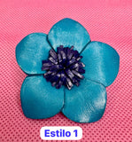 Broches azules
