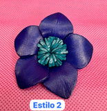 Broches azules