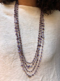 Collar Minuet largo con broche